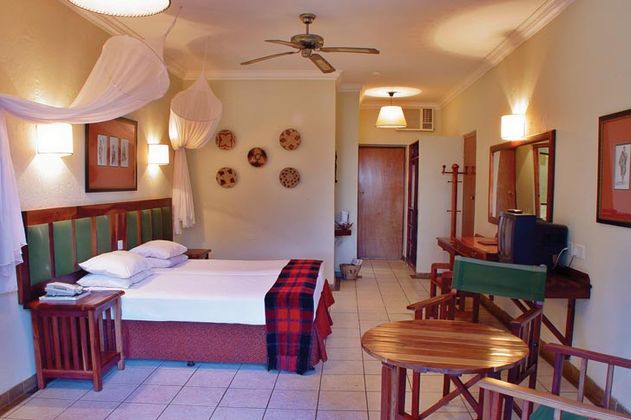 Chobe Safari Lodge safari / river rooms, Victoria Falls & Chobe