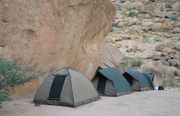 Spitzkoppe bush camping