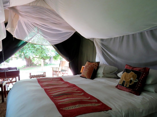 Croc Valley Camp, comfortable safari tent accommodation, Malawi and Zambia