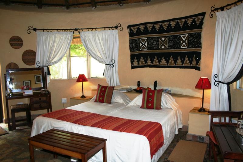 Mohlabetsi Safari Lodge, Kruger - Rondavel (Upgrade)