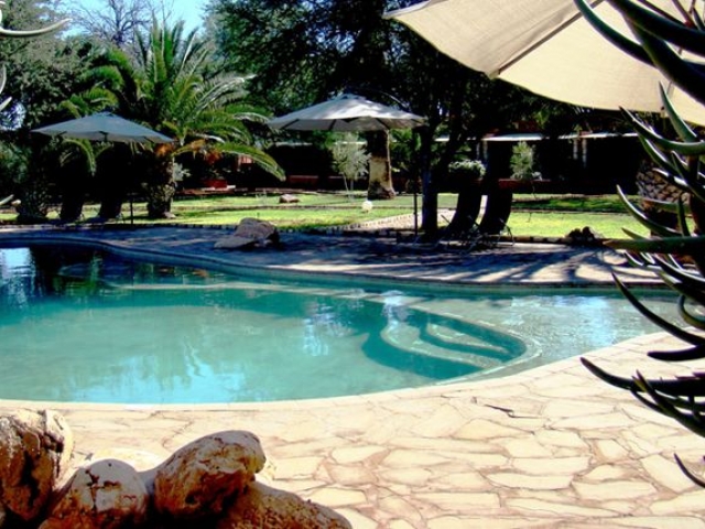 Kalahari Anib Lodge, Kalahari Basin