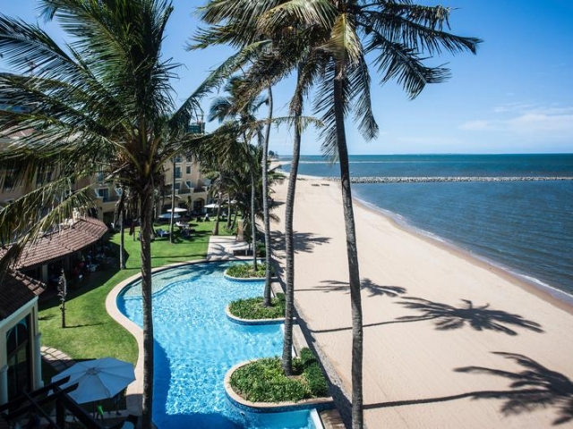 Southern Sun Maputo Hotel - Beach