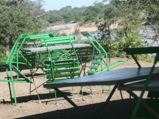 We're the first to arrive here at this picnic site on the Timbavati River near Satara, Kruger National Park