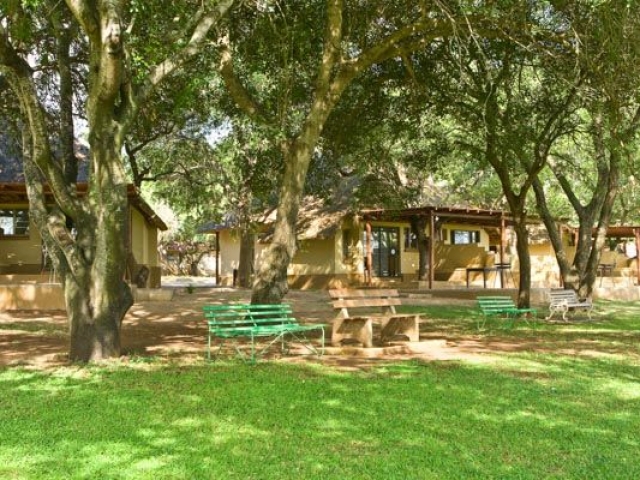 Kruger National Park - Lower Sabie, bungalow accommodation