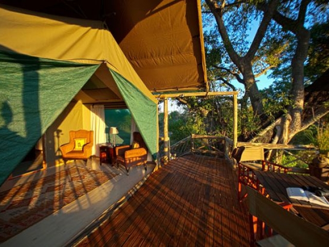 Pom Pom Camp, spacious safari accommodation, Botswana and Zimbabwe