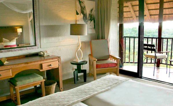 Victoria Falls Safari Lodge, lodge bedroom, Botswana and Zimbabwe