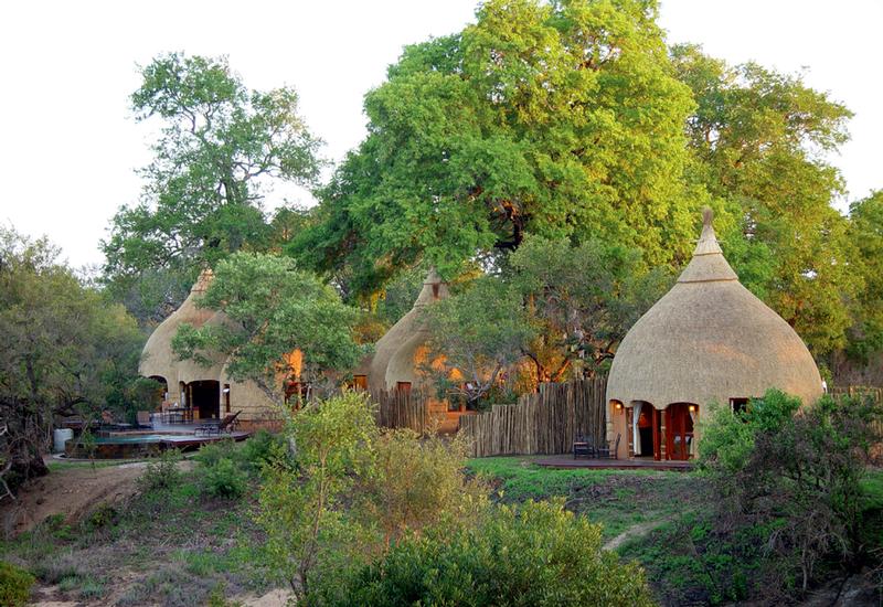 Hoya Hoya Safari Lodge, Kruger National Park, beehive huts, Kruger luxury safaris