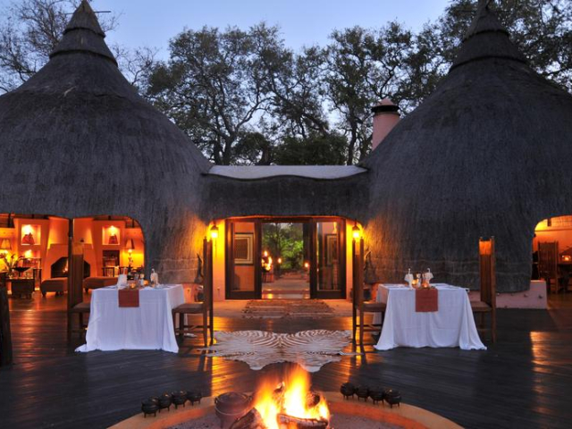 Hoyo Hoyo Safari Lodge