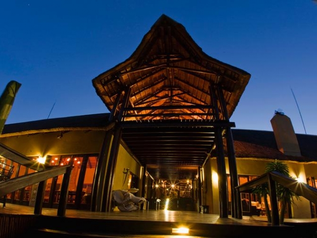 Elephant Plains Safari Lodge (Upgrade)