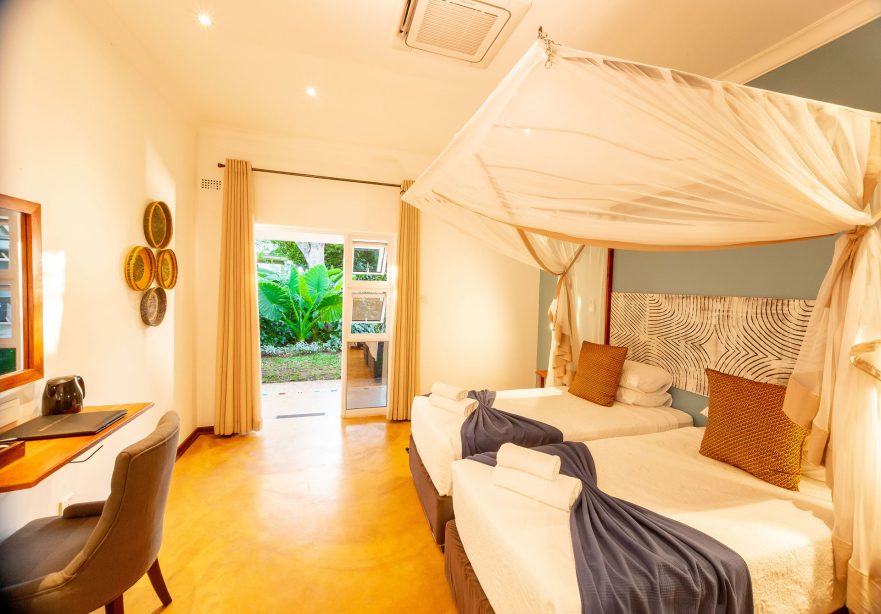 Phezulu Guest Lodge Room