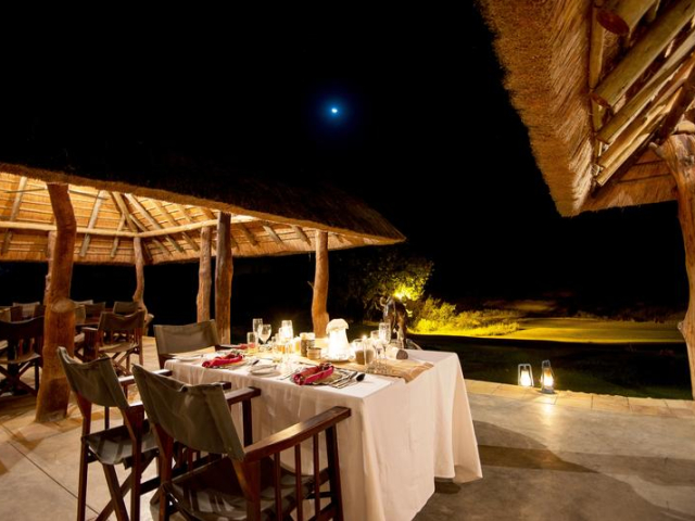 Inyati Dining, Sabi Sand