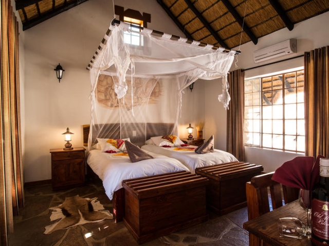 Namibia Wonders - Canyon Village - Bedroom, Fish River Canyon (Standard)