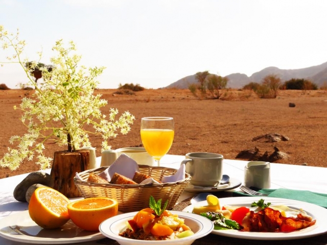 Sossusvlei Magic - Namib-Naukluft Lodge, Breakfast Views (Upgrade)