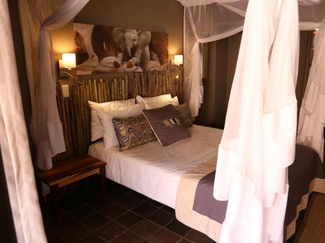 Namibia Wonders - Twyfelfontein Country Lodge, Guest Room - Damaraland (Standard)