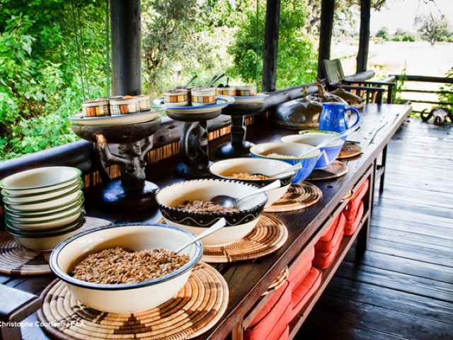 Delta Camp, Okavango Delta Family Tour, dining room