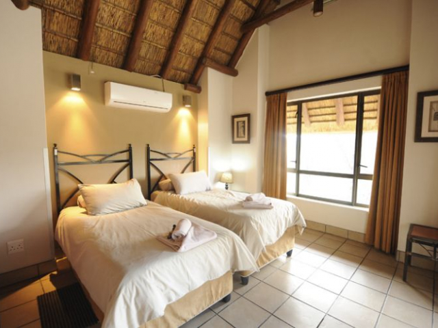 Magic of the Kalahari - Nossob Rest Camp, Kgalagadi, Chalet Bedroom