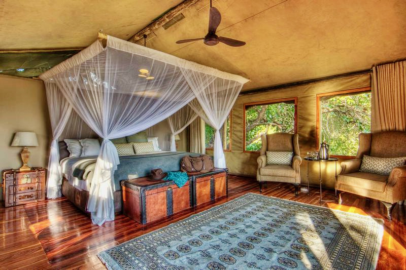 Luxury lodge Okavango Delta