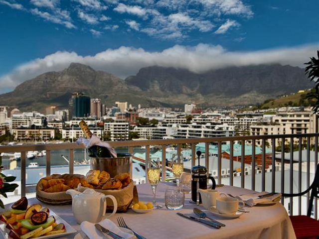 The Commodore Hotel Views of Table Mountain