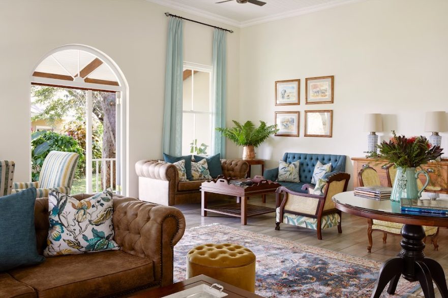 Pioneers main lounge