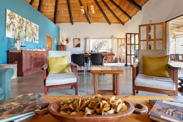 Drift Inn Victoria Falls Main Area