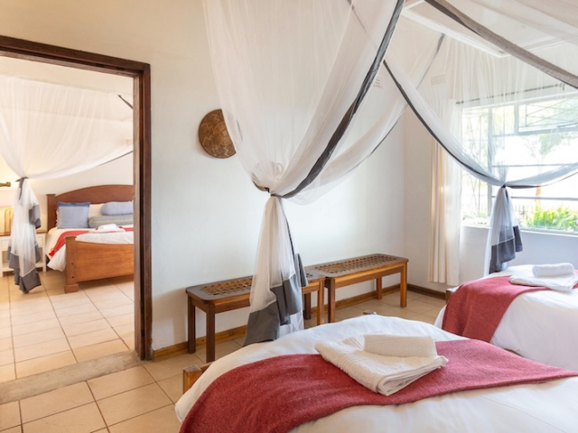 Drift Inn Victoria Falls Interleading Family Room