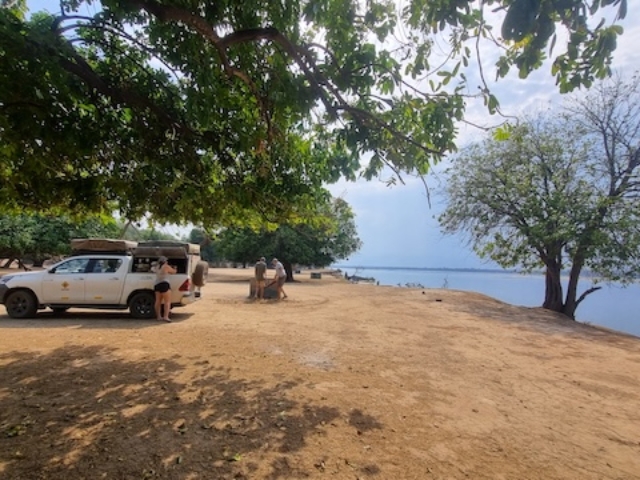 Nyamepi Campsite, Mana Pools National Park